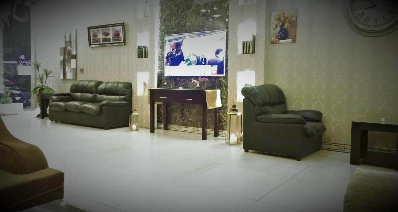 Aros Al Faisaliah Furnished Units Aparthotel Dammam Exterior foto